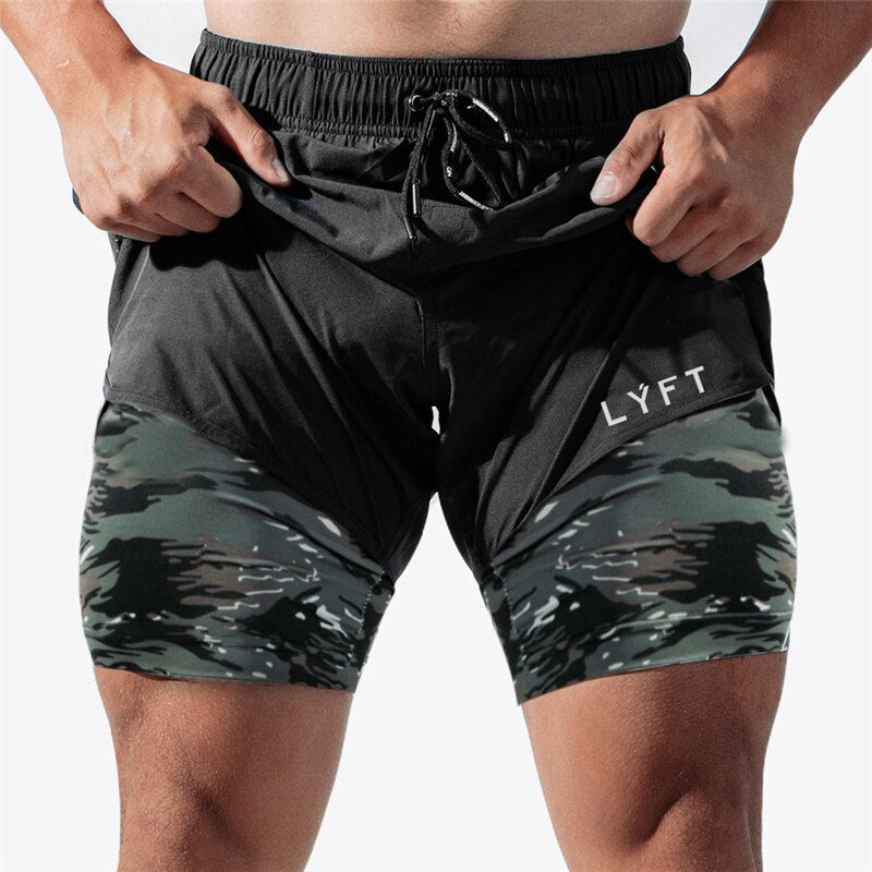 Men Camouflage Woven Double Shorts