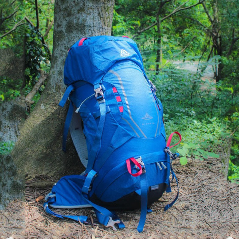 40 Liters Ultralight Mountaineer Backpack