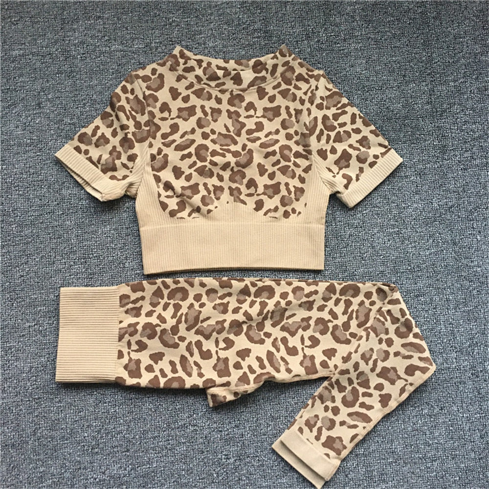 Women Leopard High Neck Sport Suits khaki svtop pt set