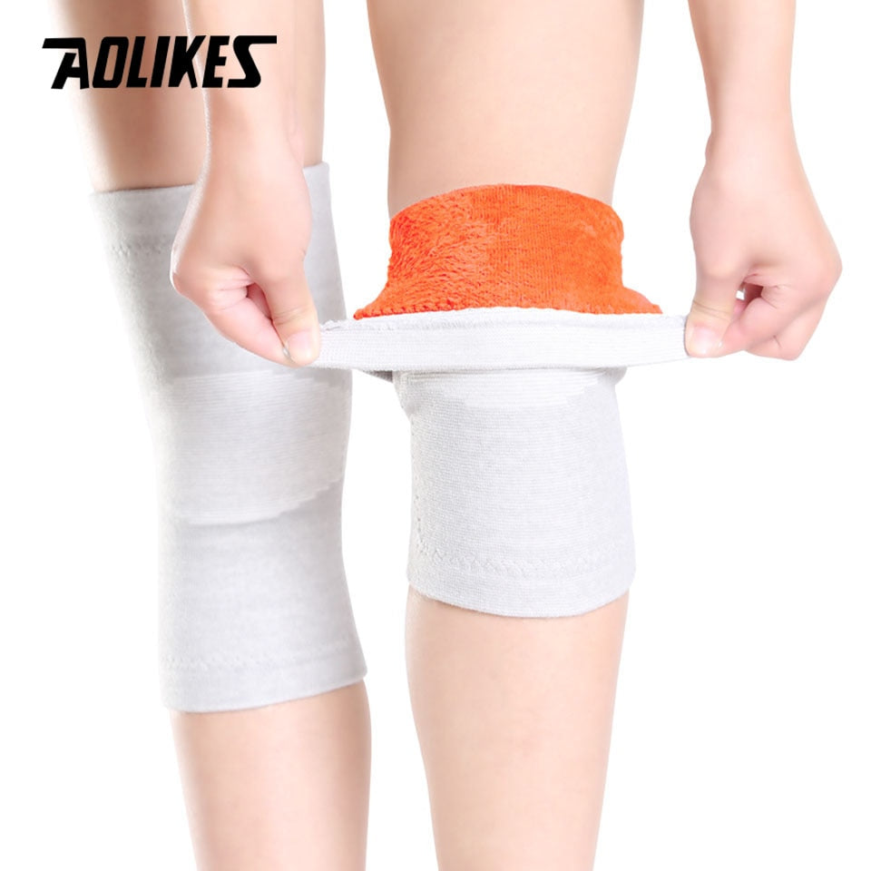 Plus Gold Velvet Anti Cold Knee Pads